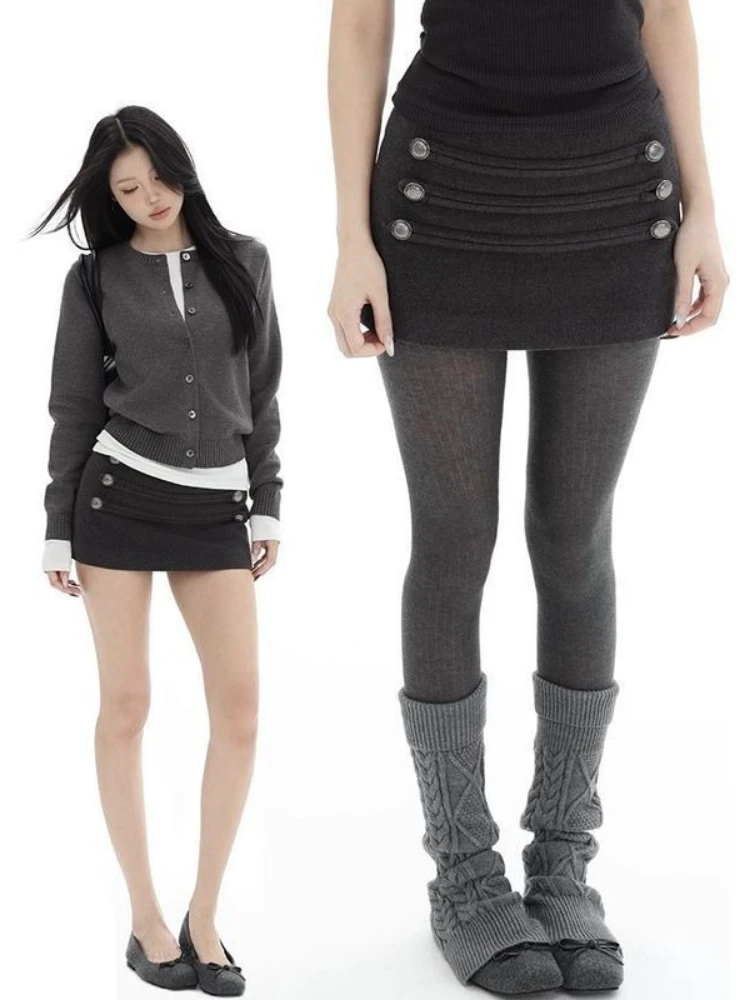 Sexy Woolen Double-breasted Mini Skirts Women Autumn Y2k Aesthetic A-line Vintage Skirt Harajuku Grunge Solid Color Fairy Faldas
Sexy Woolen Double-breasted Mini Skirts Women Autumn Y2k Aesthetic A-line Vintage Skirt Harajuku Grunge Solid Color Fairy Faldas