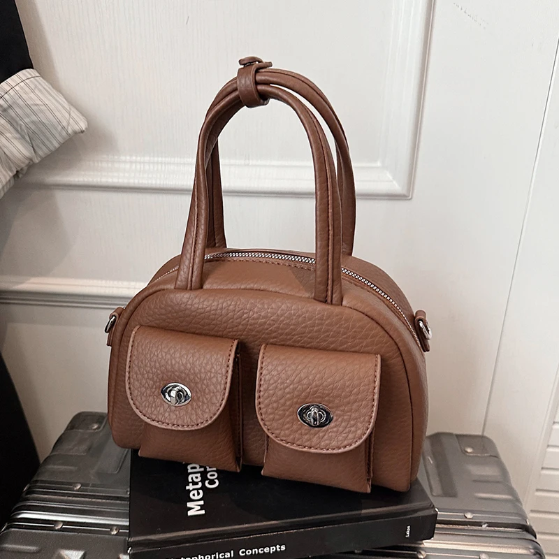 Double Pocket Design Crossbody Bag With Short Handle Lady Black Coffee Handbag Designer Bag Solid Color Pu Leather Satchel
Double Pocket Design Crossbody Bag With Short Handle Lady Black Coffee Handbag Designer Bag Solid Color Pu Leather Satchel