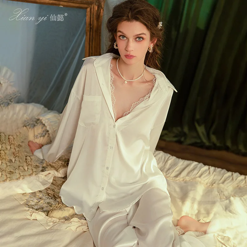 High-End Lace Sexy Sleepwear Set - Long Sleeved Lace Shirt & Pants Girlfriend Style Home Suit for Women
High-End Lace Sexy Sleepwear Set - Long Sleeved Lace Shirt & Pants Girlfriend Style Home Suit for Women