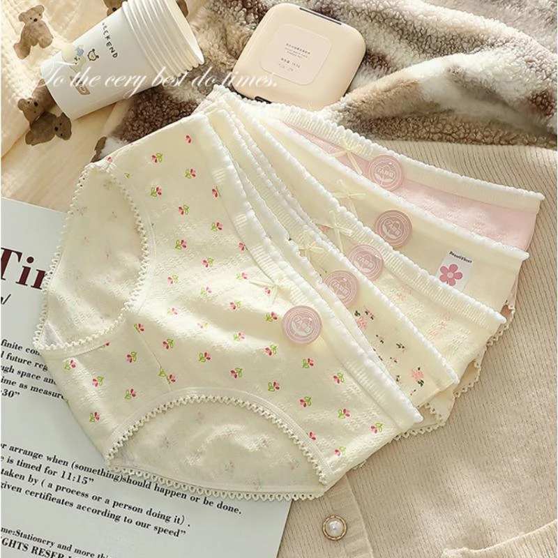 Soft Cotton Panties Girls Briefs Sexy Women Breathable Female Underpants Mid Waist Panty Ladies Shorts Small Floral Pattern
Soft Cotton Panties Girls Briefs Sexy Women Breathable Female Underpants Mid Waist Panty Ladies Shorts Small Floral Pattern