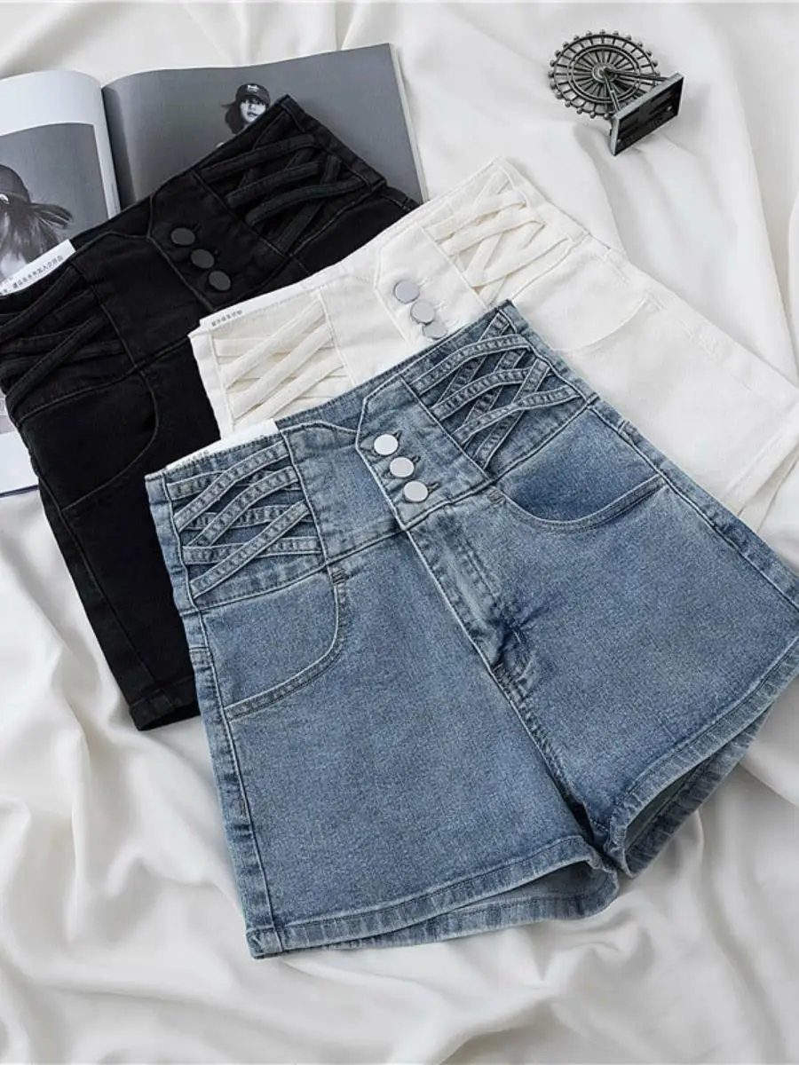 High Waist Denim Shorts Women's Slim Fit Thin Summer Fashion A-Line Straight Leg Hot Pants Button Detailing Casual Shorts
High Waist Denim Shorts Women's Slim Fit Thin Summer Fashion A-Line Straight Leg Hot Pants Button Detailing Casual Shorts