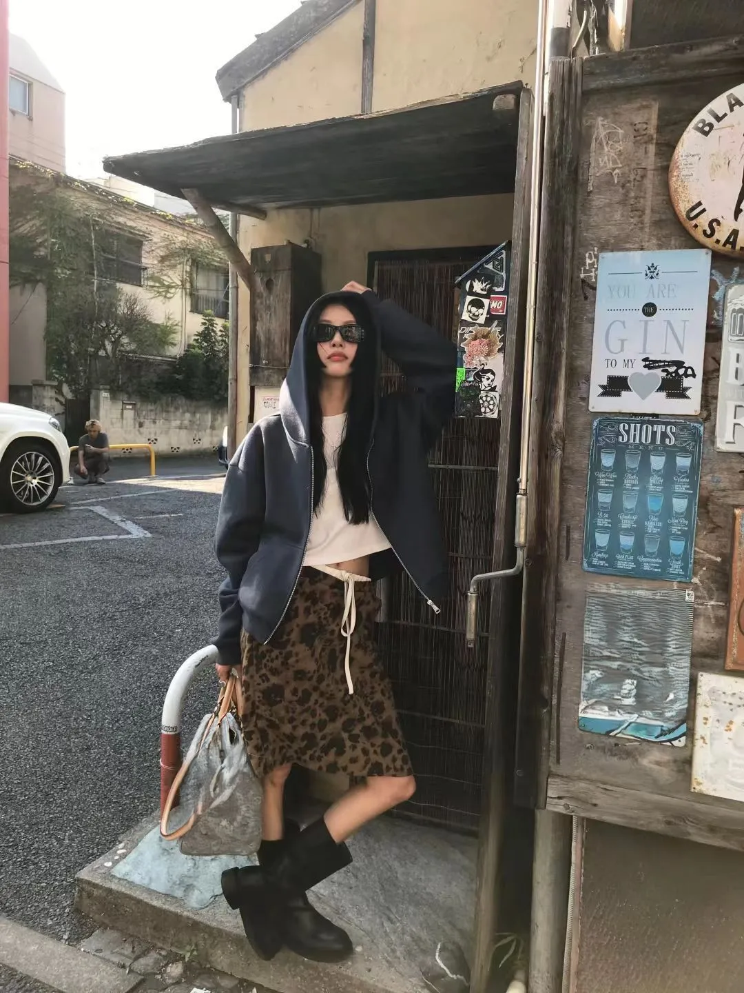 Skirts Emo Women Festival Vintage Denim Distressed Raw-Edge Ripped Cargo Pockets Patchwork Asymmetric Streetwear Punk Gothic Ins
Skirts Emo Women Festival Vintage Denim Distressed Raw-Edge Ripped Cargo Pockets Patchwork Asymmetric Streetwear Punk Gothic Ins