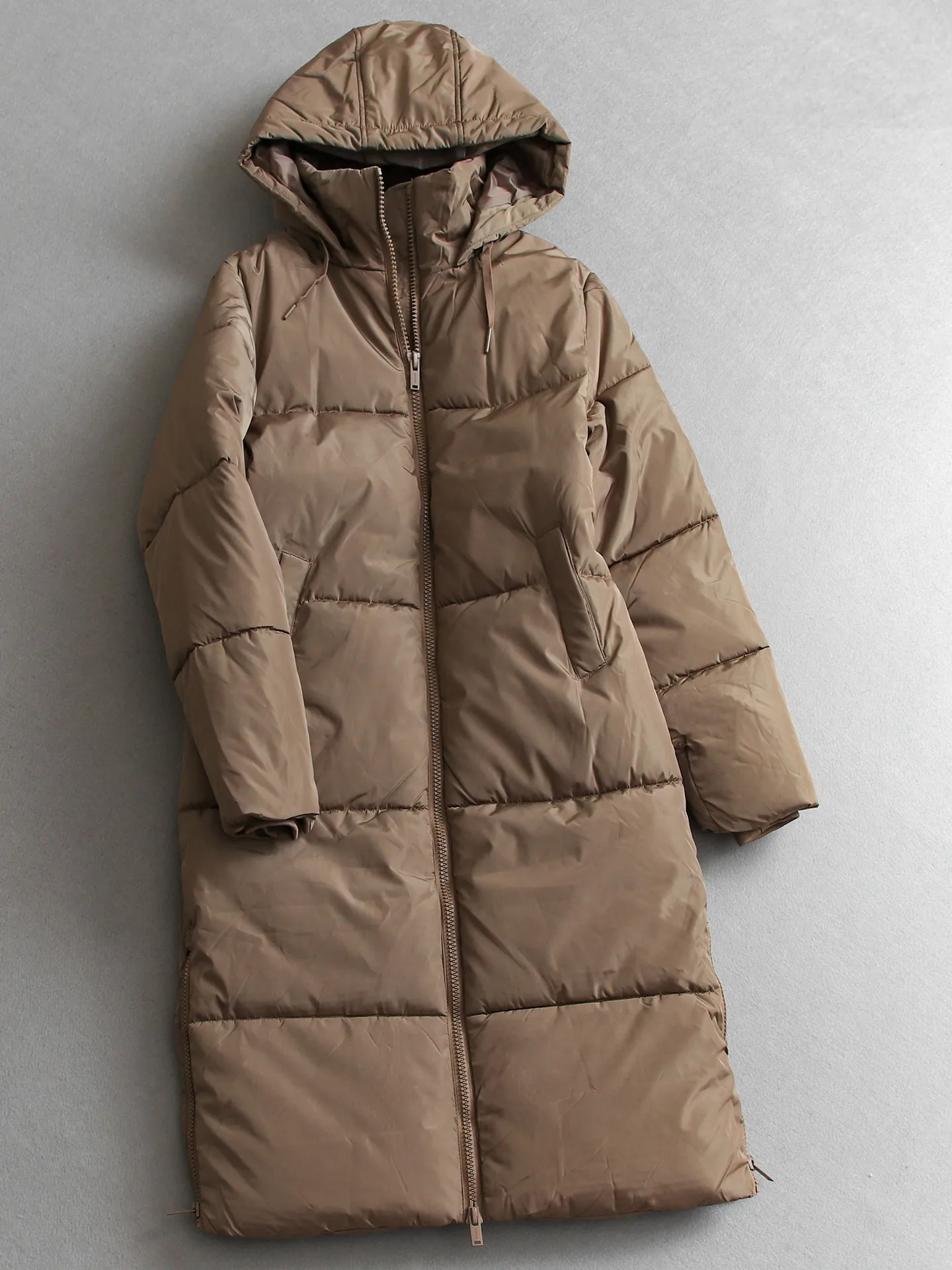Warm Loose Basic Long Sleeve Women's Cotton Jacket Hooded Outerwear Polyester Filling Straight Cut Commute Style Winter Coat
Warm Loose Basic Long Sleeve Women's Cotton Jacket Hooded Outerwear Polyester Filling Straight Cut Commute Style Winter Coat