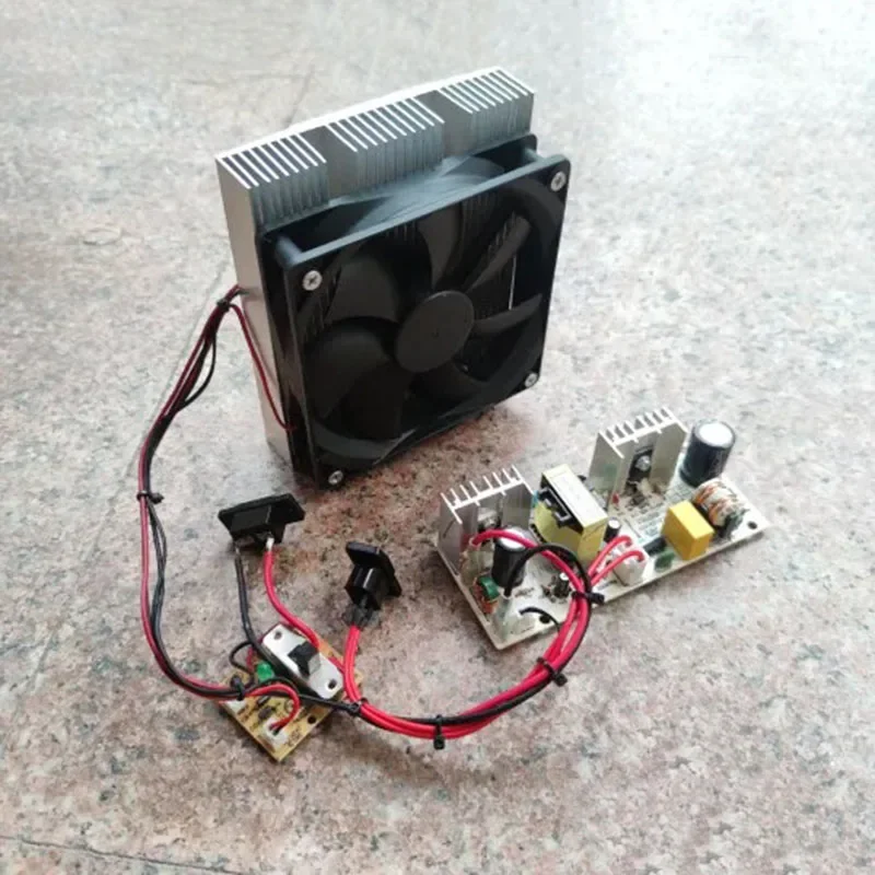 Mini Refrigerator Full Set of Accessories Refrigerator Cooling And Refrigeration Module Is Plug-In And Refrigeration
Mini Refrigerator Full Set of Accessories Refrigerator Cooling And Refrigeration Module Is Plug-In And Refrigeration