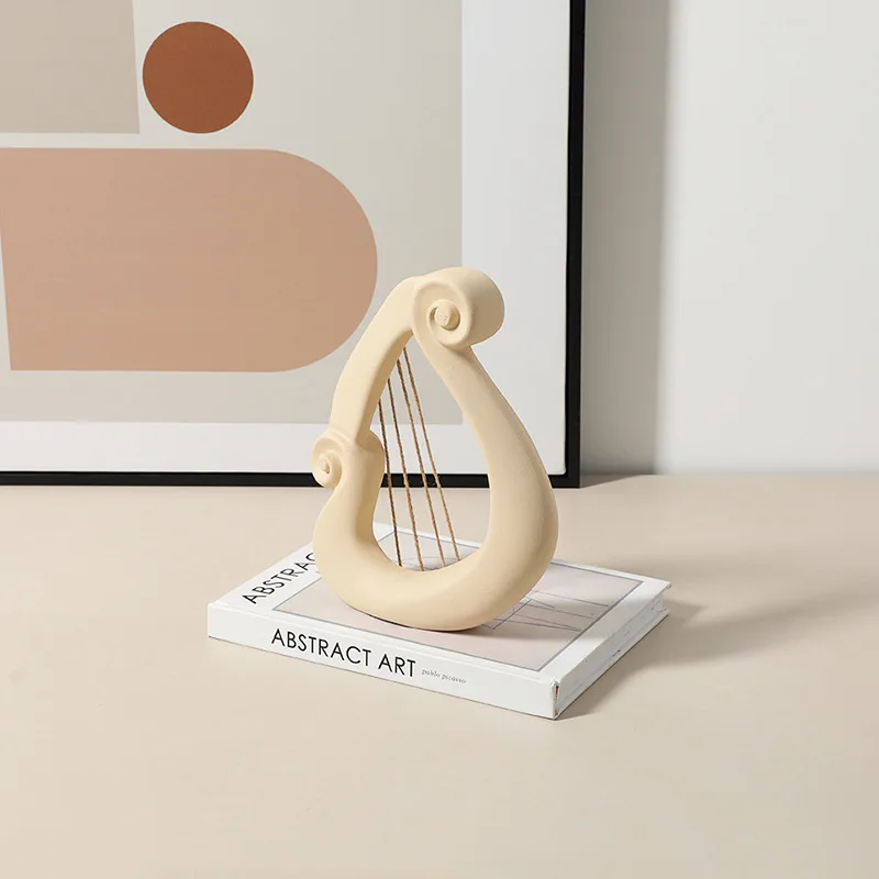 Wabi-sabi Japanese style abstract art harp ornament B & B club tea table bookcase design sense home soft decoration
Wabi-sabi Japanese style abstract art harp ornament B & B club tea table bookcase design sense home soft decoration