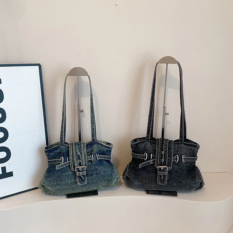New Washed Denim Underarm Shoulder Bag,Casual Vintage with Belt & Metal Buckle Decor,Niche High-end Simple Daily Purse for Women
New Washed Denim Underarm Shoulder Bag,Casual Vintage with Belt & Metal Buckle Decor,Niche High-end Simple Daily Purse for Women