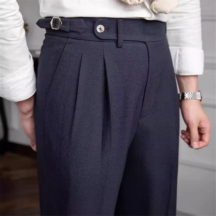 Новинка 2023 года, летние мужские однотонные брюки, модные брюки с высокой талией и поясом, мужские деловые офисные плиссированные прямые длинные брюки
Новинка 2023 года, летние мужские однотонные брюки, модные брюки с высокой талией и поясом, мужские деловые офисные плиссированные прямые длинные брюки