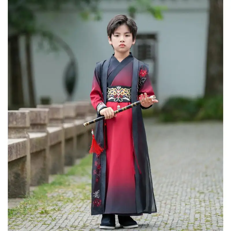 Традиционный китайский древний халат Hanfu для мальчиков, детское платье для боевых искусств, фехтовальщик, одежда для косплея для маленьких детей
Традиционный китайский древний халат Hanfu для мальчиков, детское платье для боевых искусств, фехтовальщик, одежда для косплея для маленьких детей