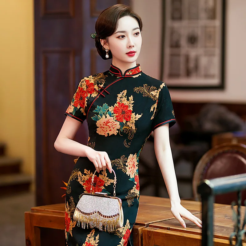 Girls Qipao Formal Party Fashion Dresses Chinese Traditional Women Dress Print Flower Cheongsam Vintage Retro Satin Vestidos
Girls Qipao Formal Party Fashion Dresses Chinese Traditional Women Dress Print Flower Cheongsam Vintage Retro Satin Vestidos