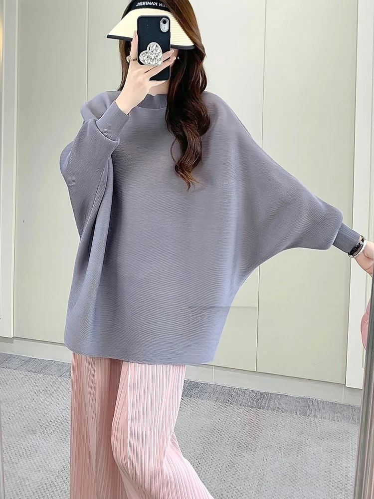 Loose Long Sve Women's T-irt Casual Sle Pleated plus Size Autumn New Faion Slimming Top plus Size Cover up Polyester...
Loose Long Sve Women's T-irt Casual Sle Pleated plus Size Autumn New Faion Slimming Top plus Size Cover up Polyester...