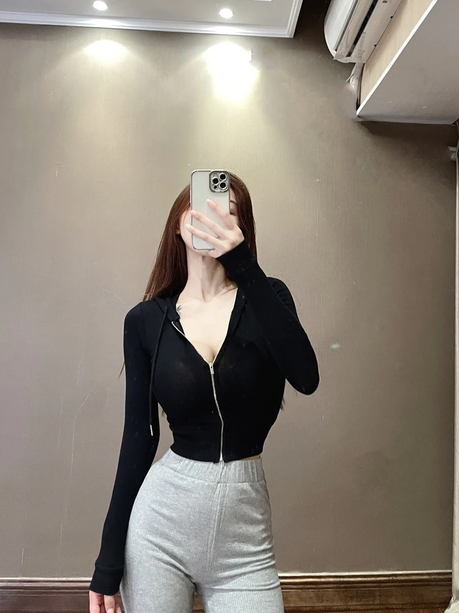 Basics Sweatshirt Hooded Zipper Short Tops Autumn New Long Sleeve Casual Slim Cardigan Hoodie Kroean Sexy M283
Basics Sweatshirt Hooded Zipper Short Tops Autumn New Long Sleeve Casual Slim Cardigan Hoodie Kroean Sexy M283