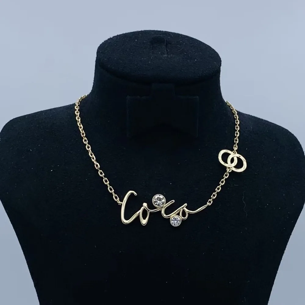 2025 Hot-selling Double C Letter Necklace Female Internet Celebrity Popular Necklace
2025 Hot-selling Double C Letter Necklace Female Internet Celebrity Popular Necklace