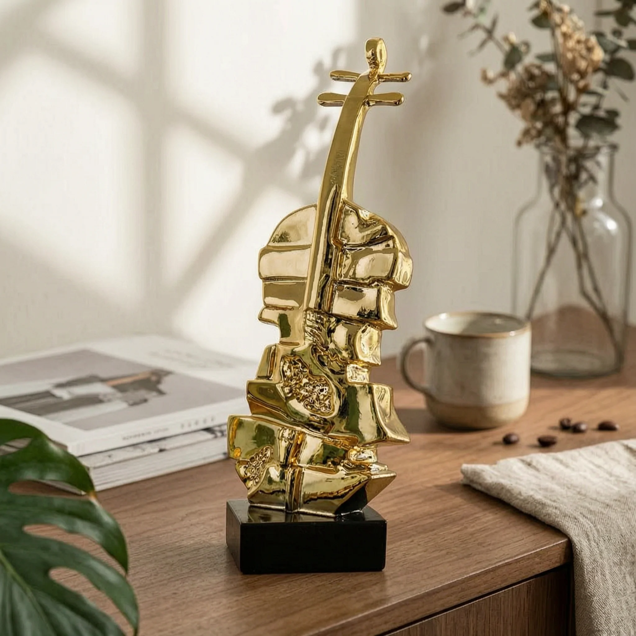 Violin Figurine Sculptural Violin Sculpture Decor Artistic Elegant for Music Lovers, Shelf, Desk
Violin Figurine Sculptural Violin Sculpture Decor Artistic Elegant for Music Lovers, Shelf, Desk