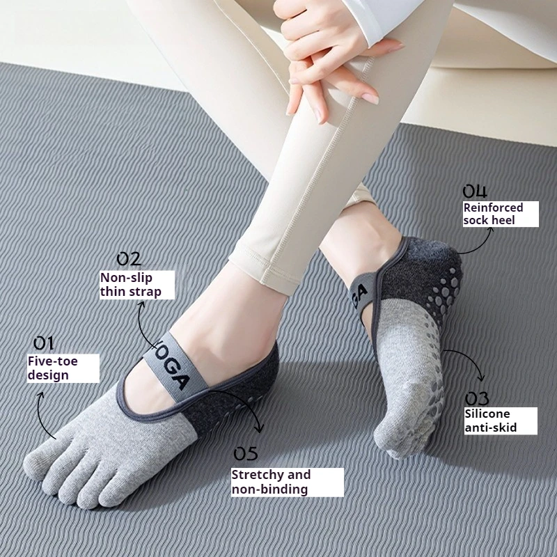 Professional Five Toe Yoga Socks Non Slip Grip Pilates Socks with Top Strap for Women Workout Fitness Sweat Absorbing toe socks
Professional Five Toe Yoga Socks Non Slip Grip Pilates Socks with Top Strap for Women Workout Fitness Sweat Absorbing toe socks
