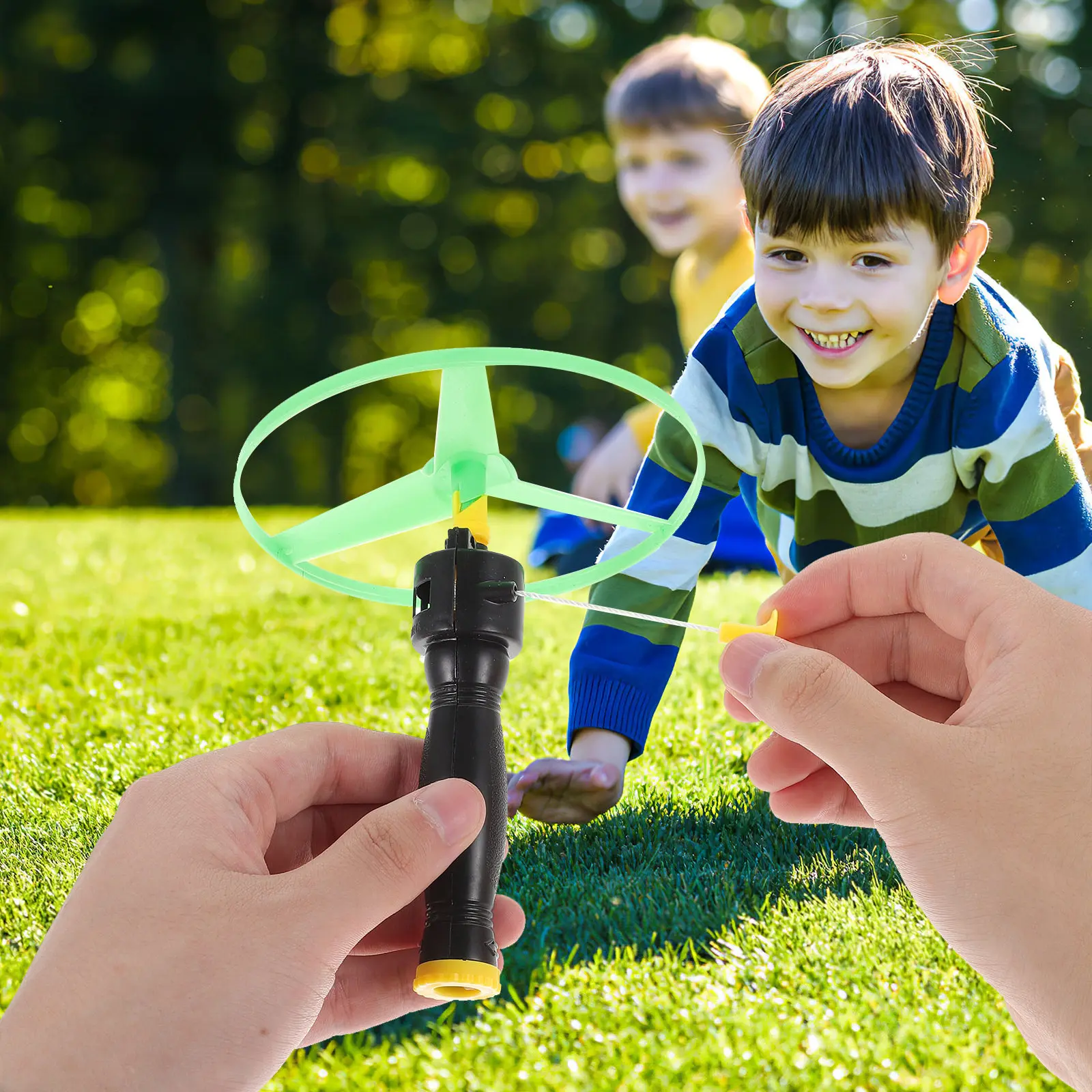 3Sets Handheld Flying Disc Pull String Launcher Fun Outdoor Flying Saucer for Kids Birthday Gift Pull String Saucer
3Sets Handheld Flying Disc Pull String Launcher Fun Outdoor Flying Saucer for Kids Birthday Gift Pull String Saucer