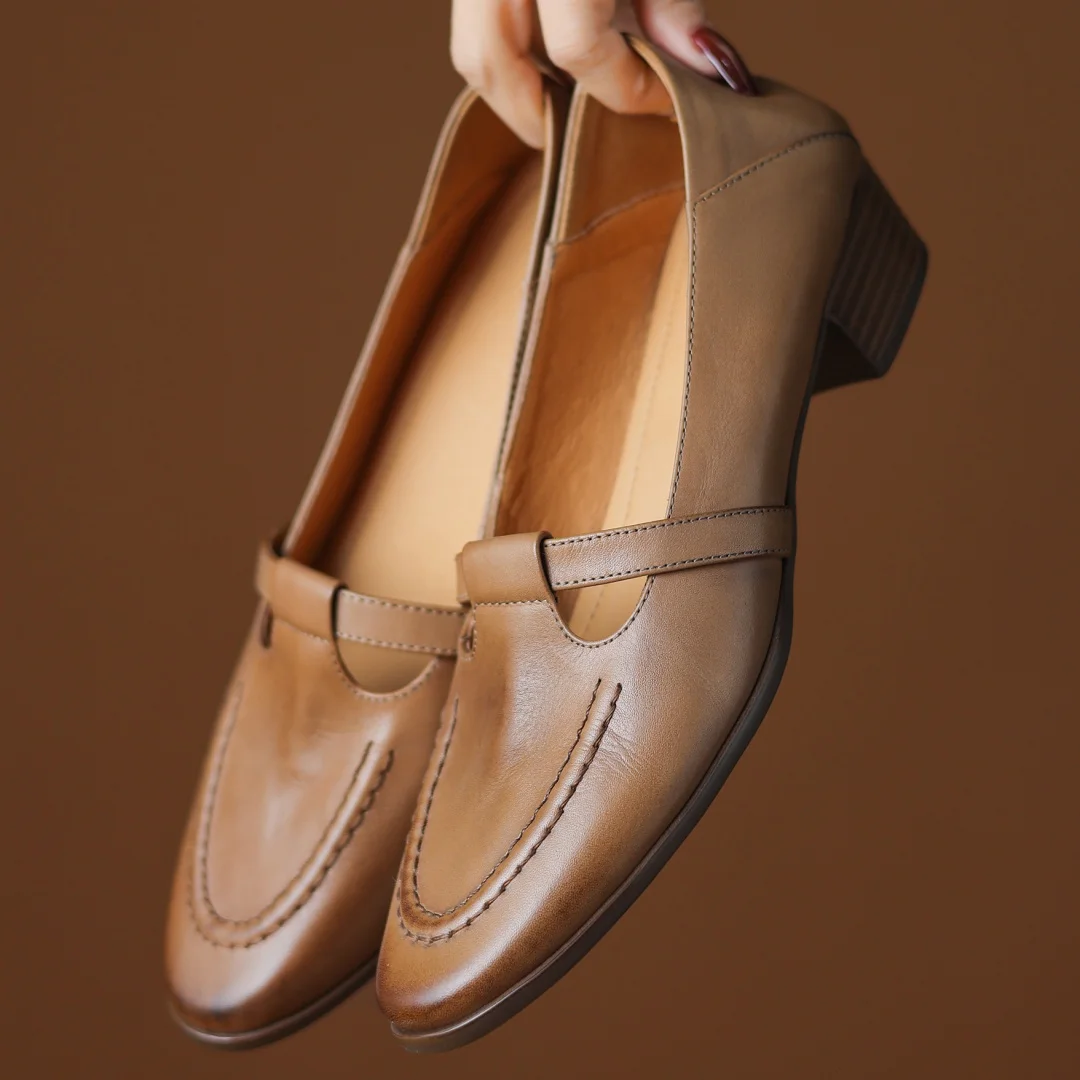 Women's cow leather t-strap slip-on flats loafers round toe leisure high quality soft comfortable female moccasins shoes woman
Women's cow leather t-strap slip-on flats loafers round toe leisure high quality soft comfortable female moccasins shoes woman