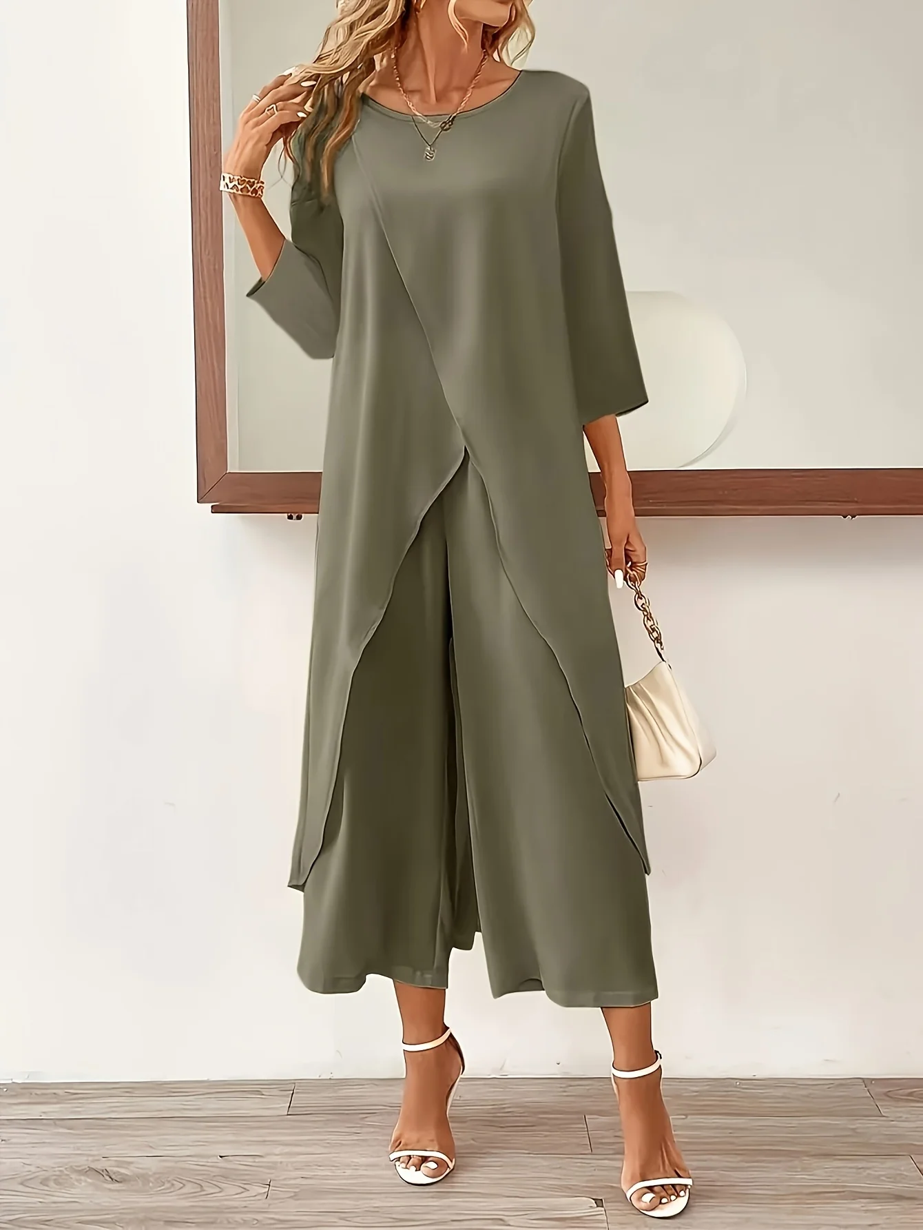 Women's Plus Size Solid Color Two-Piece Set, Casual Round Neck Long Sleeved Slit Top and Solid Color Wide Leg Pants Set
Women's Plus Size Solid Color Two-Piece Set, Casual Round Neck Long Sleeved Slit Top and Solid Color Wide Leg Pants Set