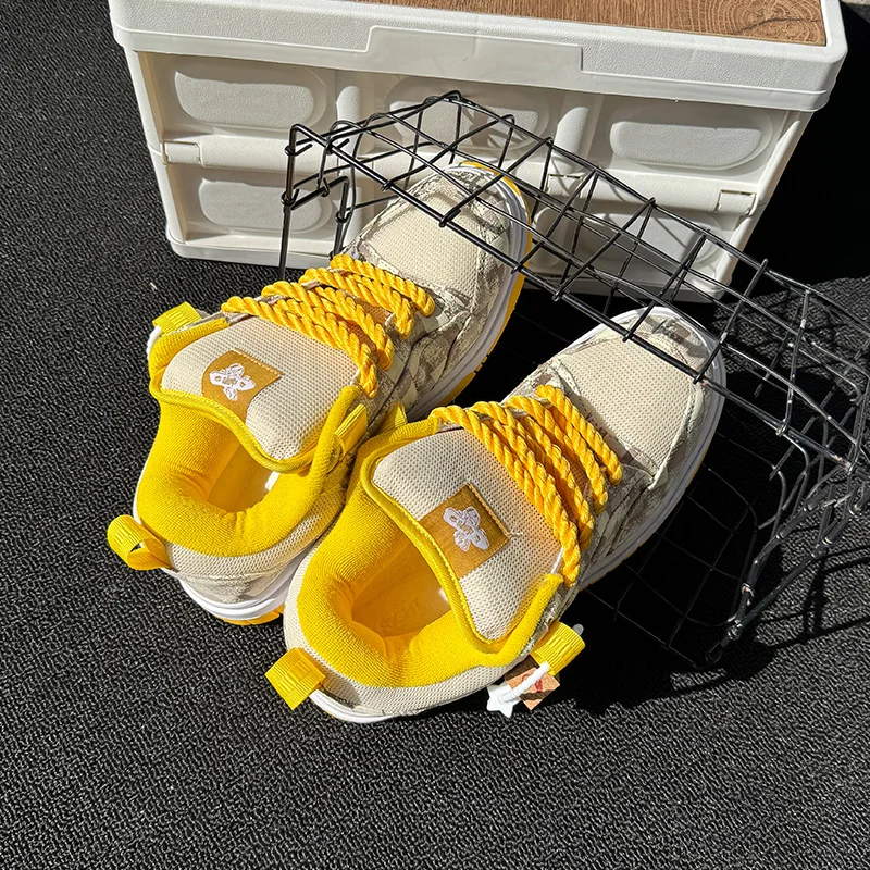 New Style Lemon Yellow Plaid Loafers, Comfortable and Versatile, Everyday Casual Canvas Shoes, High Aesthetic Value, Sneakers
New Style Lemon Yellow Plaid Loafers, Comfortable and Versatile, Everyday Casual Canvas Shoes, High Aesthetic Value, Sneakers