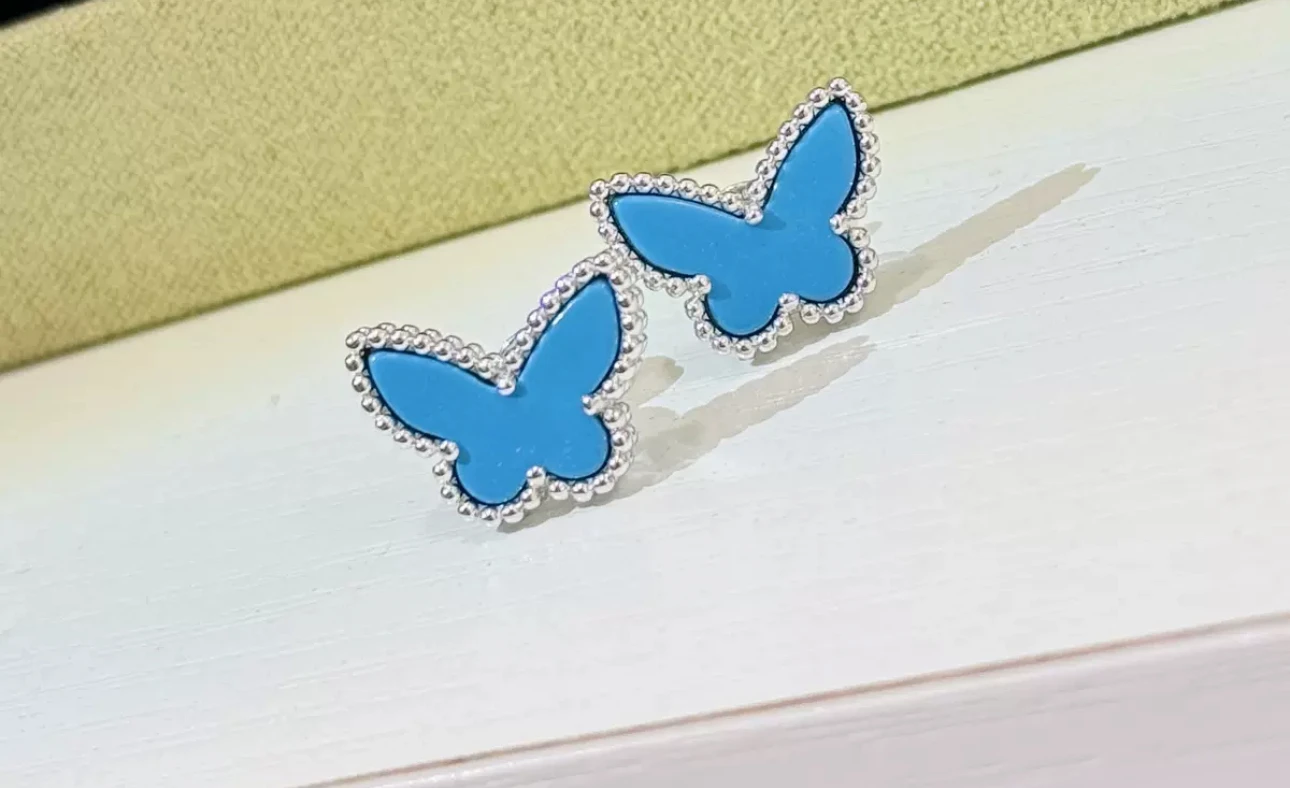 2024 new trend classic high-quality well-known brand hot selling women's luxury jewelry S925 turquoise earrings small butterfly
2024 new trend classic high-quality well-known brand hot selling women's luxury jewelry S925 turquoise earrings small butterfly