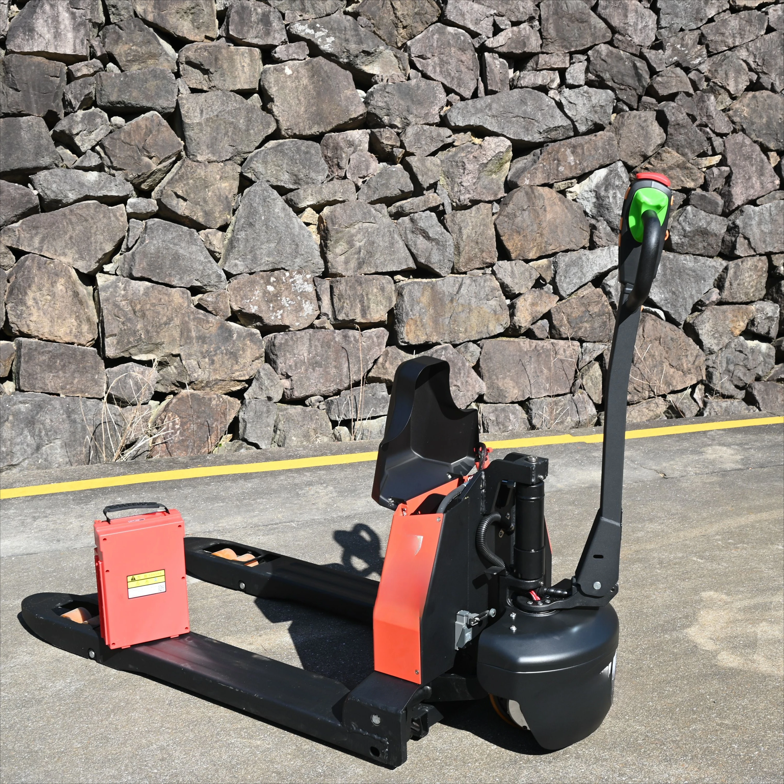 Электрическая тележка для поддонов HELI на литий-ионном аккумуляторе, 1,5 тонны, для малого бизнеса, по цене производителя
Электрическая тележка для поддонов HELI на литий-ионном аккумуляторе, 1,5 тонны, для малого бизнеса, по цене производителя