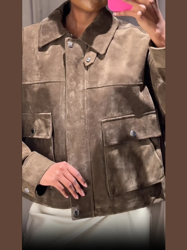 Coffee Pockets Lapel Cropped Suede Jacket Women Casual Long Sleeve Zipper Button Loose Jackets Autumn Ladies Street Outwear 2025
Coffee Pockets Lapel Cropped Suede Jacket Women Casual Long Sleeve Zipper Button Loose Jackets Autumn Ladies Street Outwear 2025