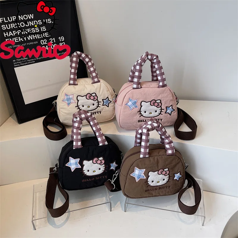 Hello Kitty New Women's Crossbody Bag Fashion High Quality Women's Mobile Phone Storage Bag Cartoon Versatile Women's Handbag
Hello Kitty New Women's Crossbody Bag Fashion High Quality Women's Mobile Phone Storage Bag Cartoon Versatile Women's Handbag