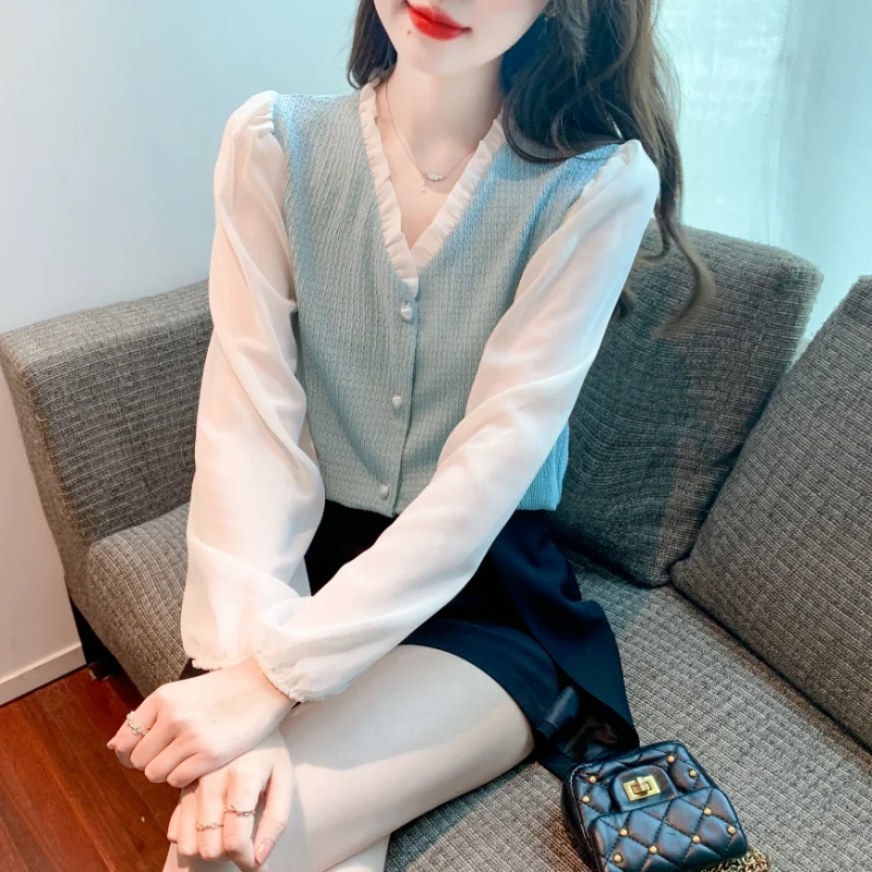 V-neck Spliced long-sleeved Chiffon Shirt Women's Spring Clothes New Versatile Top Fashionable 
V-neck Spliced long-sleeved Chiffon Shirt Women's Spring Clothes New Versatile Top Fashionable