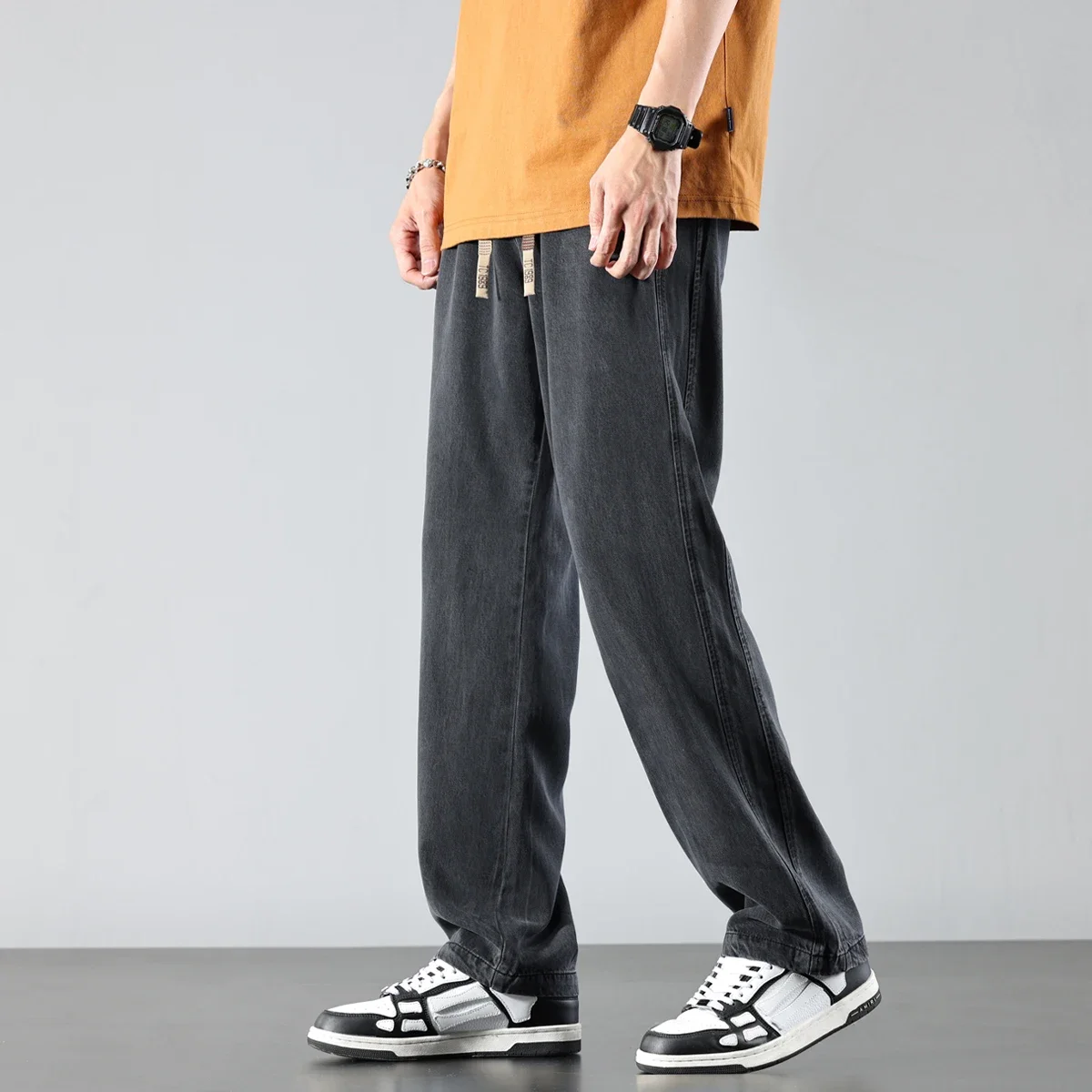 Handsome, trendy, stylish, retro washed denim jeans for men in autumn and winter 2024, new straight tube, loose and casual with
Handsome, trendy, stylish, retro washed denim jeans for men in autumn and winter 2024, new straight tube, loose and casual with