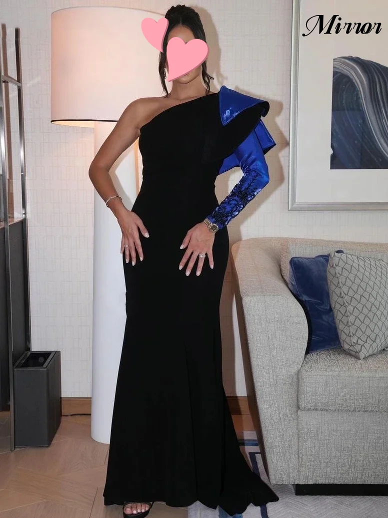 Mirror Dress Elegant Vintage Royal Blue Sexy Beaded One Shoulder Customized Formal Occasion Prom Dress Evening Party Gowns
Mirror Dress Elegant Vintage Royal Blue Sexy Beaded One Shoulder Customized Formal Occasion Prom Dress Evening Party Gowns
