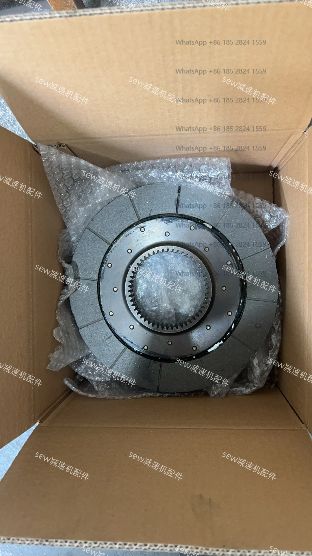 Тормозные колодки SEW, BMG122/BE62. Новый, оригинальный. Достаточный запас на складе.
Тормозные колодки SEW, BMG122/BE62. Новый, оригинальный. Достаточный запас на складе.