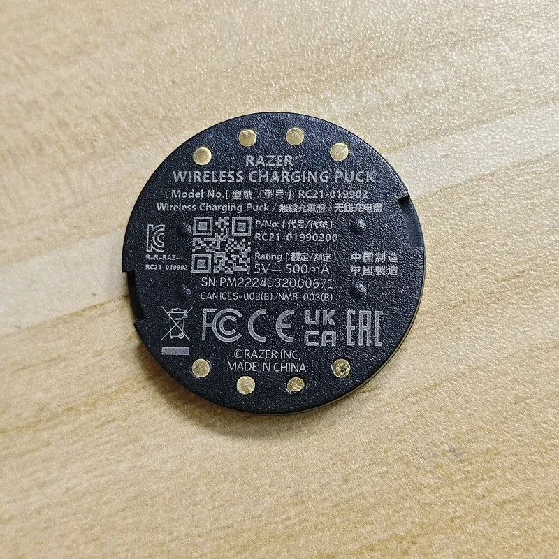Wireless Charging Puck RC21-019902 for RAZER Wireless mouse Charging module QI(Compatible with Basilisk V3 Pro 、Naga V2 Pro)
Wireless Charging Puck RC21-019902 for RAZER Wireless mouse Charging module QI(Compatible with Basilisk V3 Pro 、Naga V2 Pro)