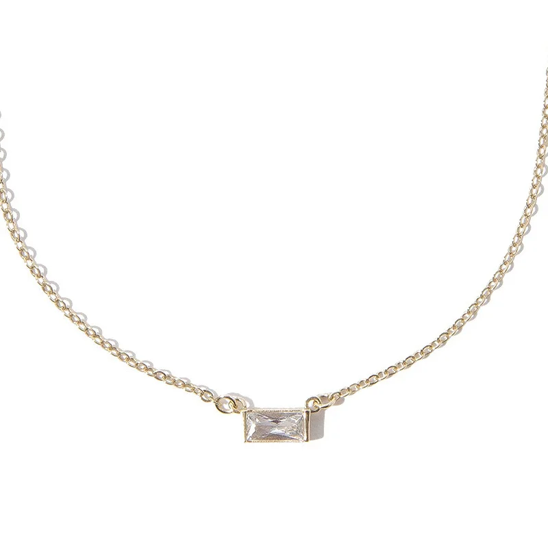 S925 sterling silver women's necklace gold-plated zircon round European and American popular fashion jewelry party accessories
S925 sterling silver women's necklace gold-plated zircon round European and American popular fashion jewelry party accessories