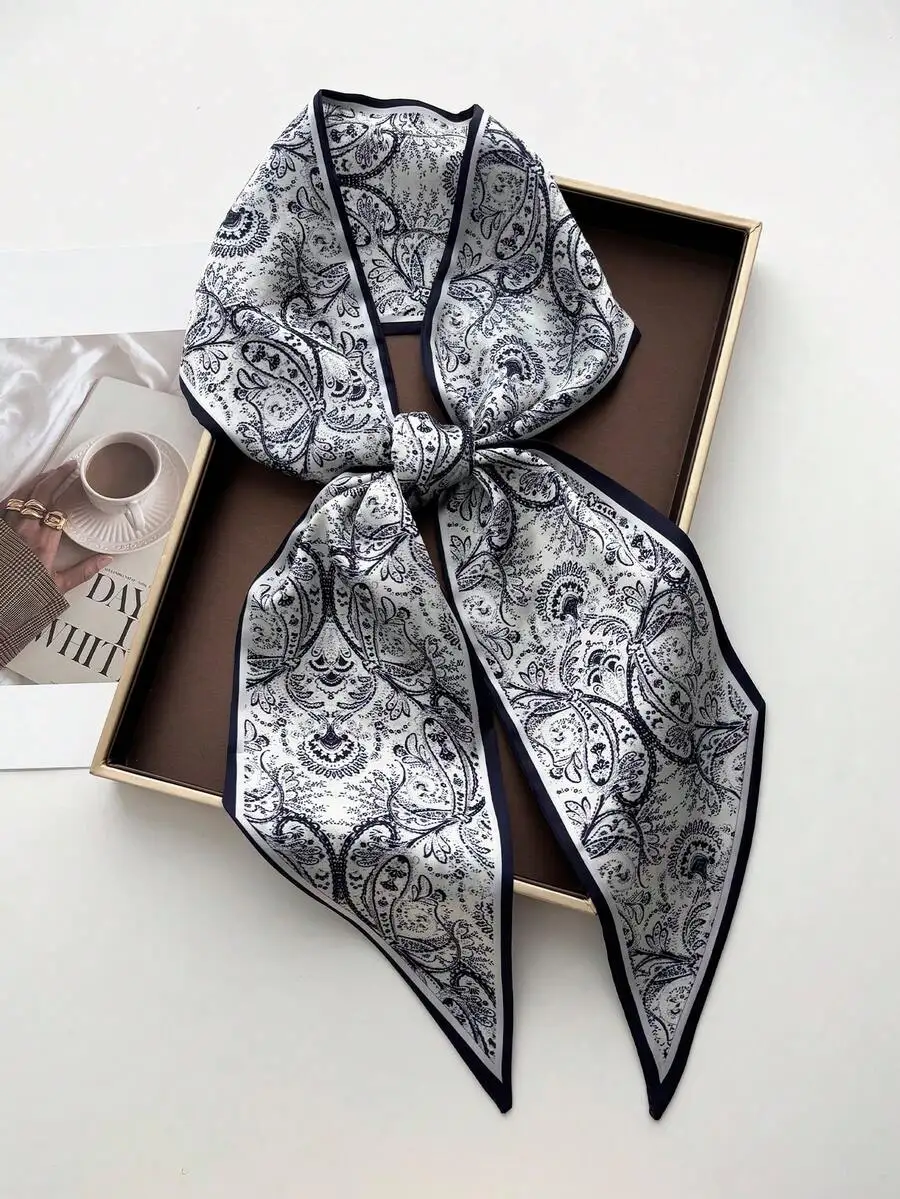 1pc Women's Fashionable Polka Dot Small Silk Scarf, Decorative Neck Scarf, Hair Tie, Bag Accessory,Beach,Holiday
1pc Women's Fashionable Polka Dot Small Silk Scarf, Decorative Neck Scarf, Hair Tie, Bag Accessory,Beach,Holiday