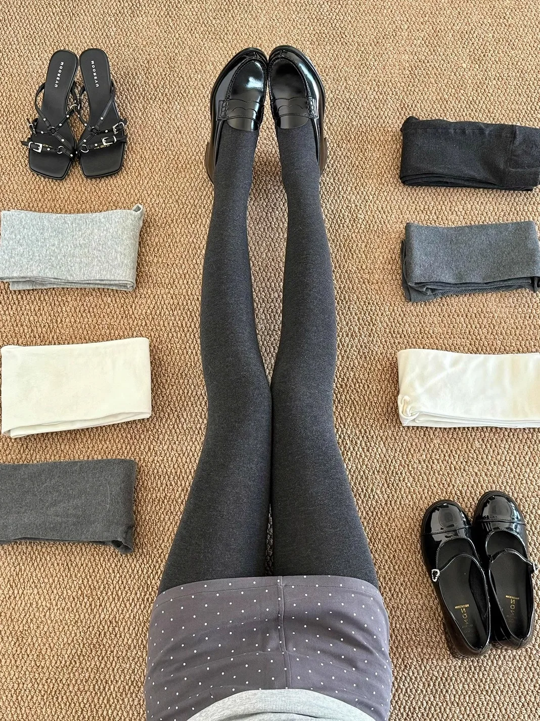 Style Women's Thin Knitted Leggings Pantyhose Autumn Winter Long Tights Elastic Waist Casual Wear Anti-Catch Thread
Style Women's Thin Knitted Leggings Pantyhose Autumn Winter Long Tights Elastic Waist Casual Wear Anti-Catch Thread
