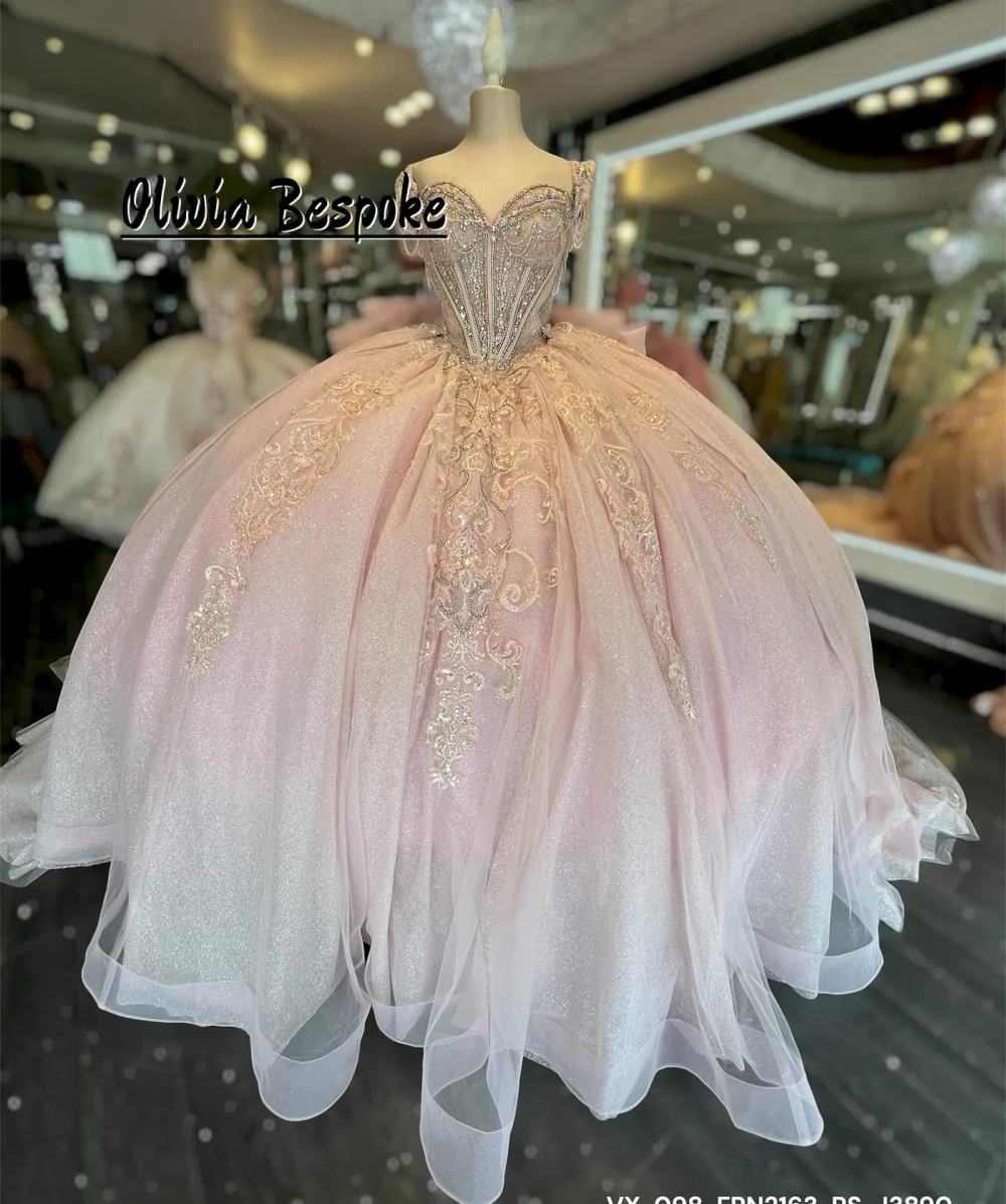 Baby Pink Quinceanera Dresses Rhinestones Sweet 15 16 Dress Princess Ball Gown Applique 2027 Birthday Luxury Dress Customized
Baby Pink Quinceanera Dresses Rhinestones Sweet 15 16 Dress Princess Ball Gown Applique 2027 Birthday Luxury Dress Customized