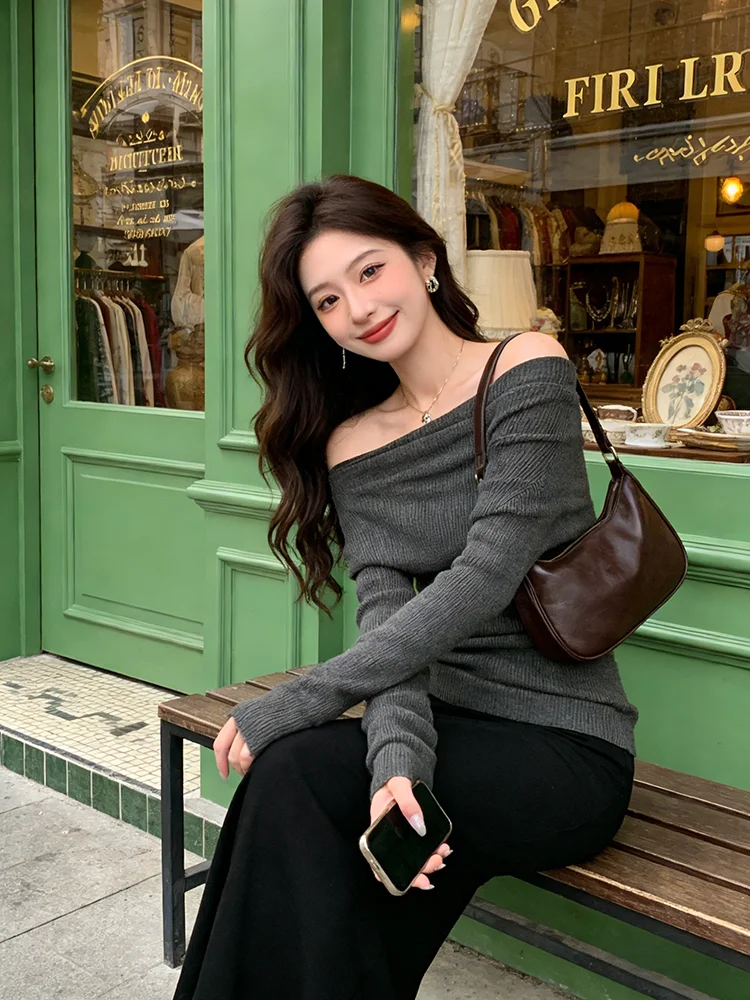 Unique Design High-End Shoulder Bared Knitted Sweater for Women Anti-Collision Stylish Age-Defying Beautiful Korean Style Lon...
Unique Design High-End Shoulder Bared Knitted Sweater for Women Anti-Collision Stylish Age-Defying Beautiful Korean Style Lon...