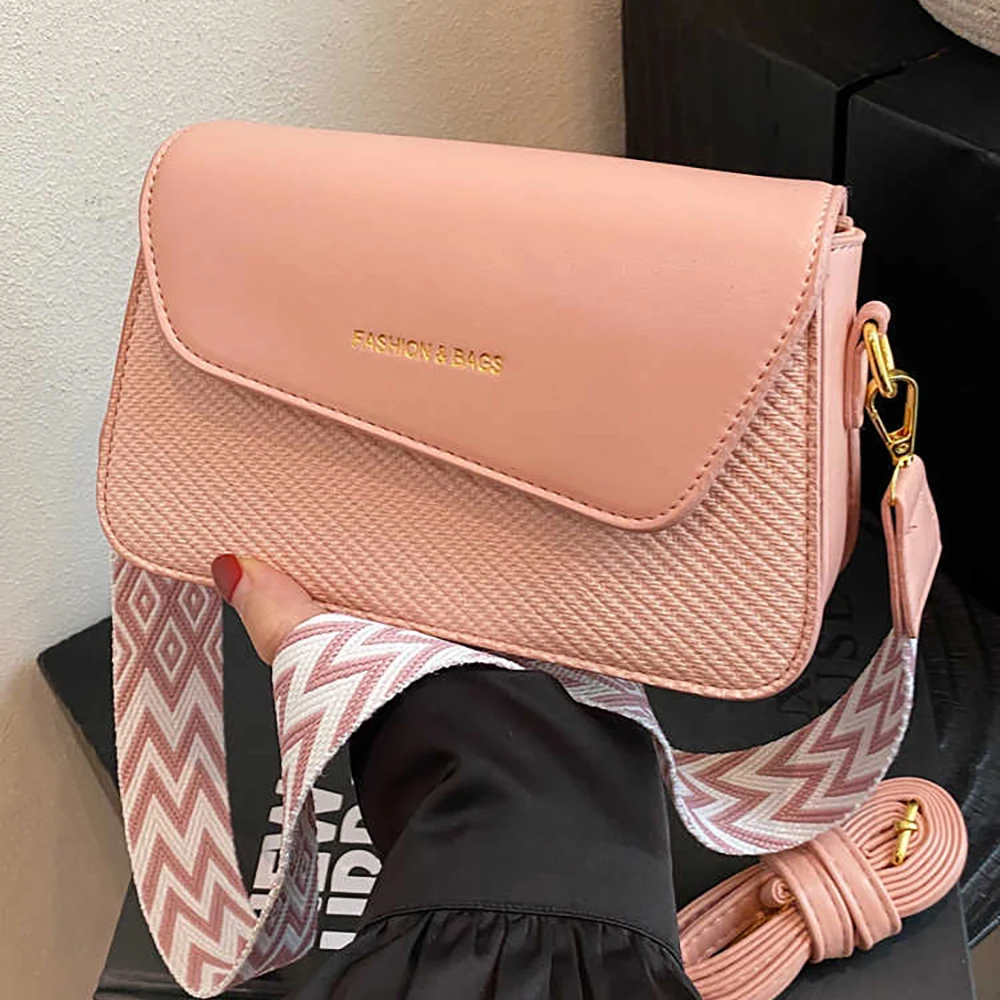 Wide Shoulder Strap Square Bags for Women 2025 New Trendy Mini Flap Single Shoulder Bag Commuting Versatile Crossbody Pack
Wide Shoulder Strap Square Bags for Women 2025 New Trendy Mini Flap Single Shoulder Bag Commuting Versatile Crossbody Pack