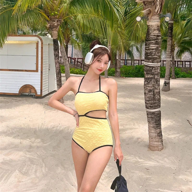 2024 Yellow One Piece Swimsuit Women Swimwear Sexy Padded Cut Out Swimming Suit Korean Monokini Bodysuit Beach Wear Bathing Suit
2024 Yellow One Piece Swimsuit Women Swimwear Sexy Padded Cut Out Swimming Suit Korean Monokini Bodysuit Beach Wear Bathing Suit