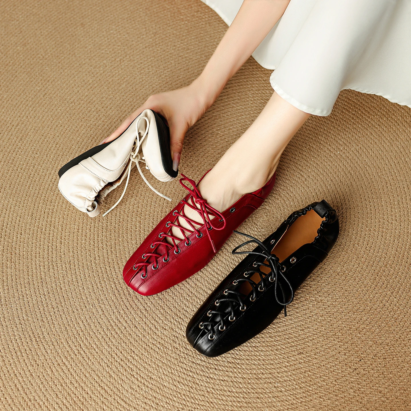 2026 new spring summer women pumps natural leather 22-25cm cowhide+sheepskin+pigskin square toe lace-up low heel women shoes
2026 new spring summer women pumps natural leather 22-25cm cowhide+sheepskin+pigskin square toe lace-up low heel women shoes
