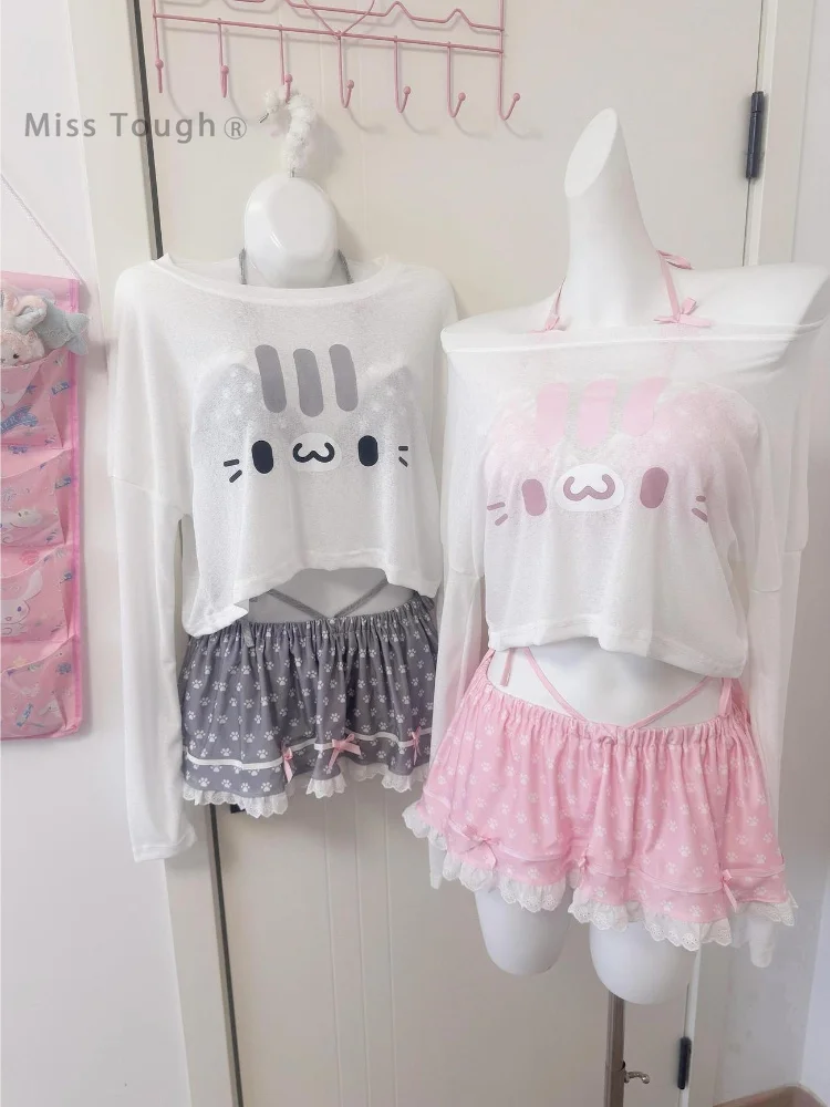 Women Y2K Two Piece Set Butterfly Print Tube Top and Knitted Side Tie Mini Skirt Slim Fit Suit Sexy Club Summer Street Outfit
Women Y2K Two Piece Set Butterfly Print Tube Top and Knitted Side Tie Mini Skirt Slim Fit Suit Sexy Club Summer Street Outfit