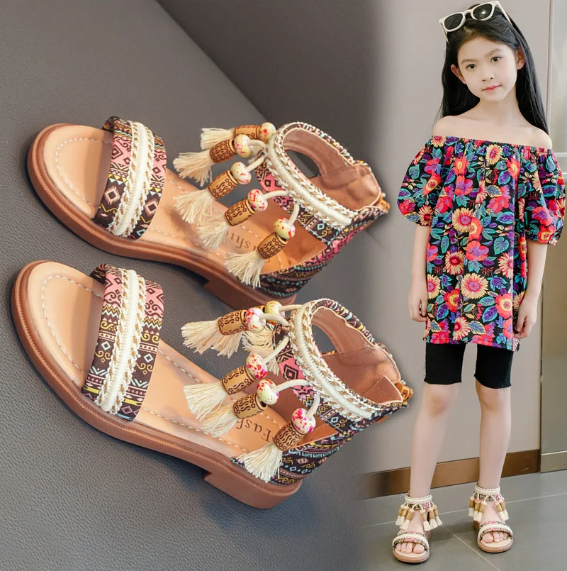 Kids Roman Sandals Non-slip Soft Sole Girls Princess Shoes Ethnic Style Bohemia 2025 New Fashion Children Beach Shoes Back Zip
Kids Roman Sandals Non-slip Soft Sole Girls Princess Shoes Ethnic Style Bohemia 2025 New Fashion Children Beach Shoes Back Zip