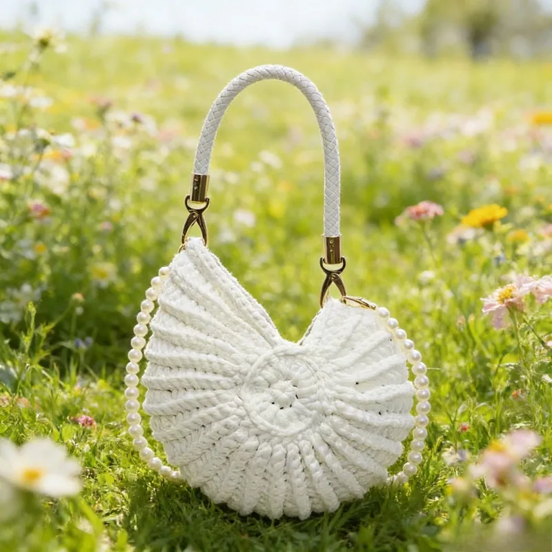 Shell Handbag, Large Capacity Bohemian Style, Suitable for Beach Travel, Women's Beach Bag, Beach Travel Accessories
Shell Handbag, Large Capacity Bohemian Style, Suitable for Beach Travel, Women's Beach Bag, Beach Travel Accessories