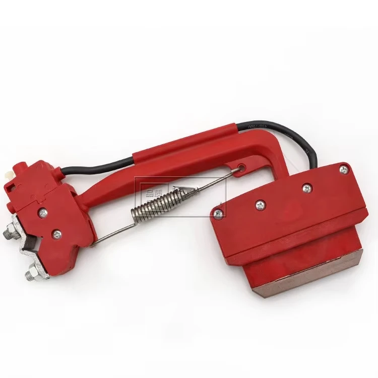 Current collector 60/100/250A unipolar receiver, copper carbon brush bracket flame retardant
Current collector 60/100/250A unipolar receiver, copper carbon brush bracket flame retardant