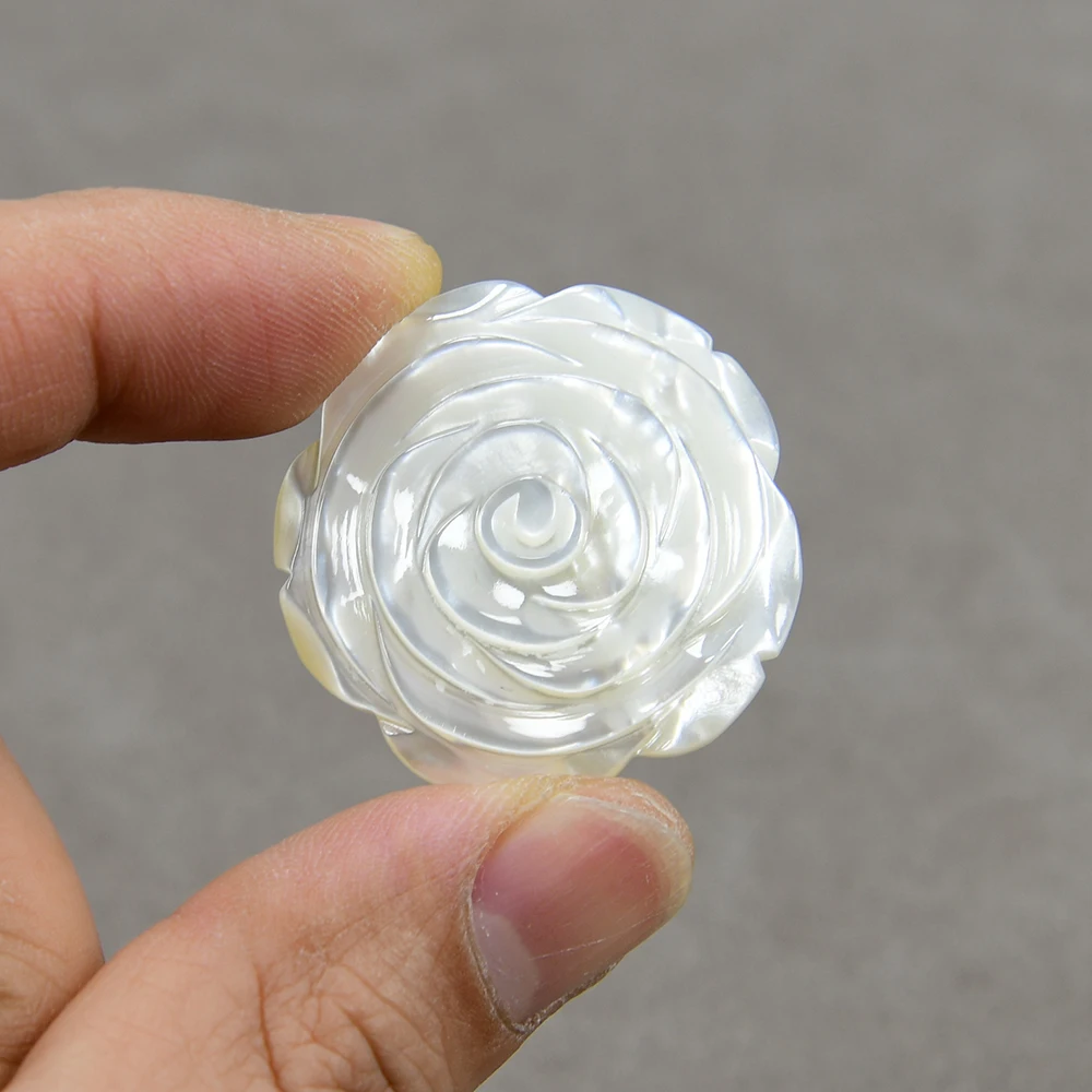 APDGG 10 Pcs Big 34mm Natural White Shell Pearl Carved Flower Beads Connector Jewelry DIY Accessories Supply DIY
APDGG 10 Pcs Big 34mm Natural White Shell Pearl Carved Flower Beads Connector Jewelry DIY Accessories Supply DIY