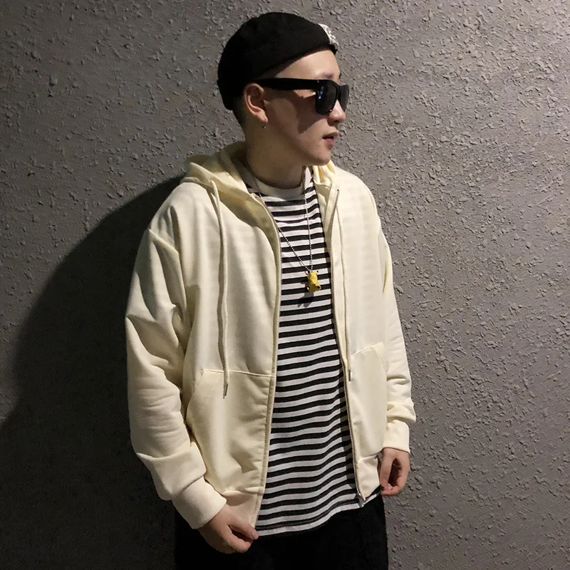 Frige Japanese Hong Kong Korean Sle Basic Hooded Thin Jaet Long Sve Men's Casual Faion Brand Youth ular Autumn Ou...
Frige Japanese Hong Kong Korean Sle Basic Hooded Thin Jaet Long Sve Men's Casual Faion Brand Youth ular Autumn Ou...