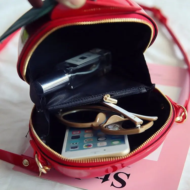 Single Shoulder Cute Coin Purse Crossbody Handbag Original Apple Shaped for Girls Hot Fashion Accessory
Single Shoulder Cute Coin Purse Crossbody Handbag Original Apple Shaped for Girls Hot Fashion Accessory