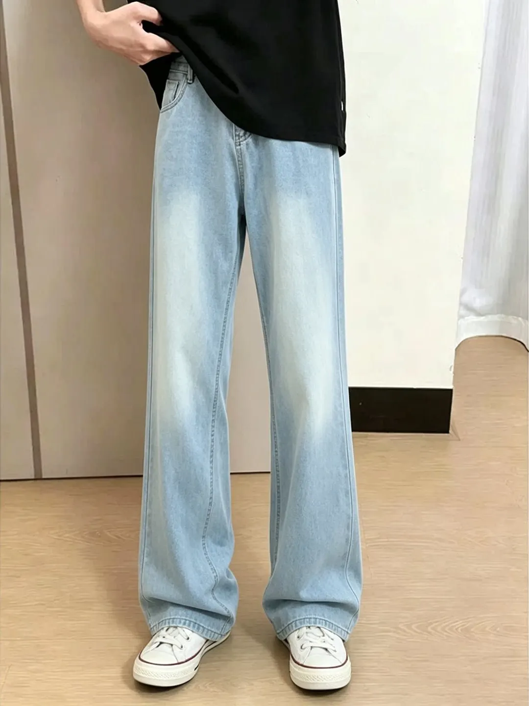 Light Blue Men's Summer Thin Straight Leg Jeans Ice Silk Denim Pants Drapey Cool Feeling American Style Knife Trousers
Light Blue Men's Summer Thin Straight Leg Jeans Ice Silk Denim Pants Drapey Cool Feeling American Style Knife Trousers