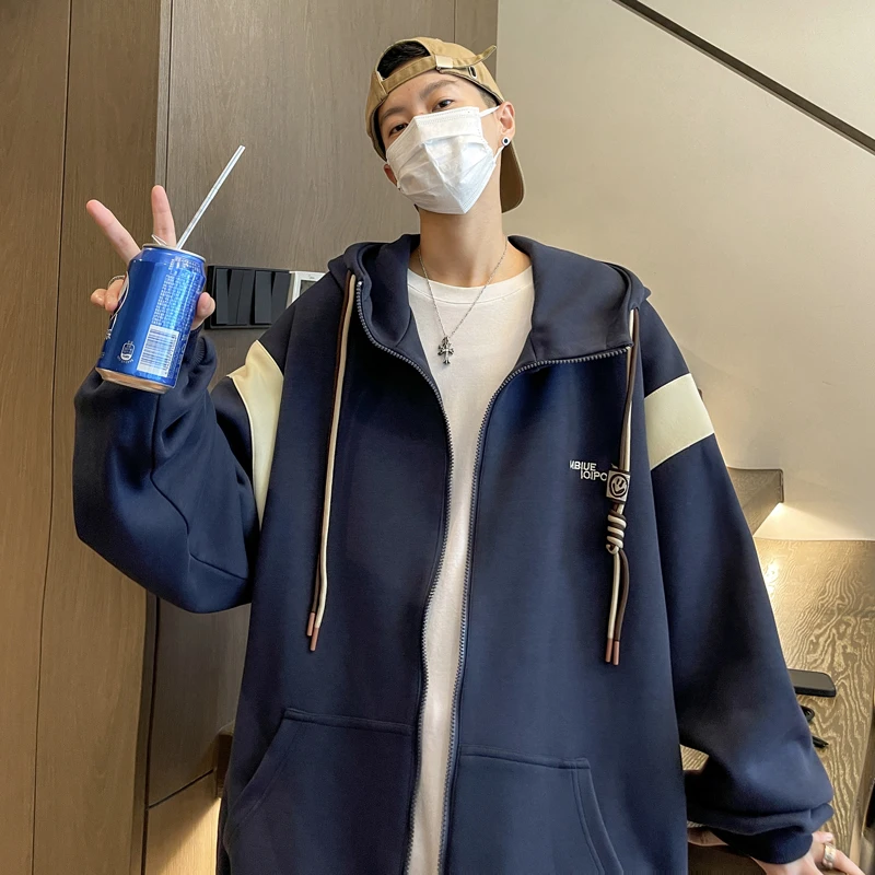 Свободный повседневный кардиган-толстовка с капюшоном для мужчин, весна-осень, новая модная подростковая одежда, синий цвет
Свободный повседневный кардиган-толстовка с капюшоном для мужчин, весна-осень, новая модная подростковая одежда, синий цвет