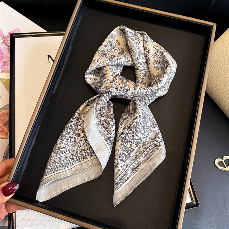 New Design Fashion 70cm Square Silk Scarf Women Hairband Printed Small Satin Shawls Foulard Neckerchief Female Headbands Bandana
New Design Fashion 70cm Square Silk Scarf Women Hairband Printed Small Satin Shawls Foulard Neckerchief Female Headbands Bandana