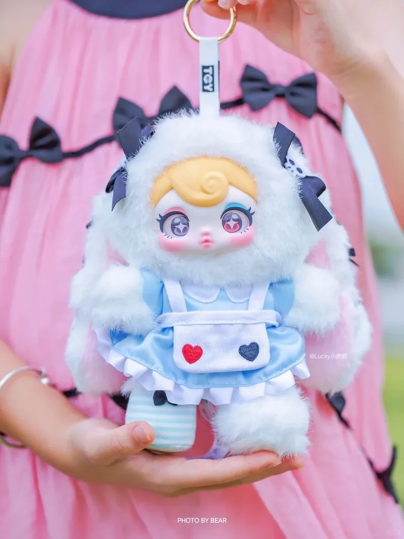 Новая плюшевая виниловая глухая коробка Sunycoco Rebellious Sweetheart Series, оригинальная ---- Милая кукла-брелок, аниме-фигурка, сумка, очаровательные игрушки
Новая плюшевая виниловая глухая коробка Sunycoco Rebellious Sweetheart Series, оригинальная ---- Милая кукла-брелок, аниме-фигурка, сумка, очаровательные игрушки